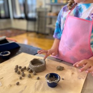 Tues. K-2nd grade Hand-building Pottery
